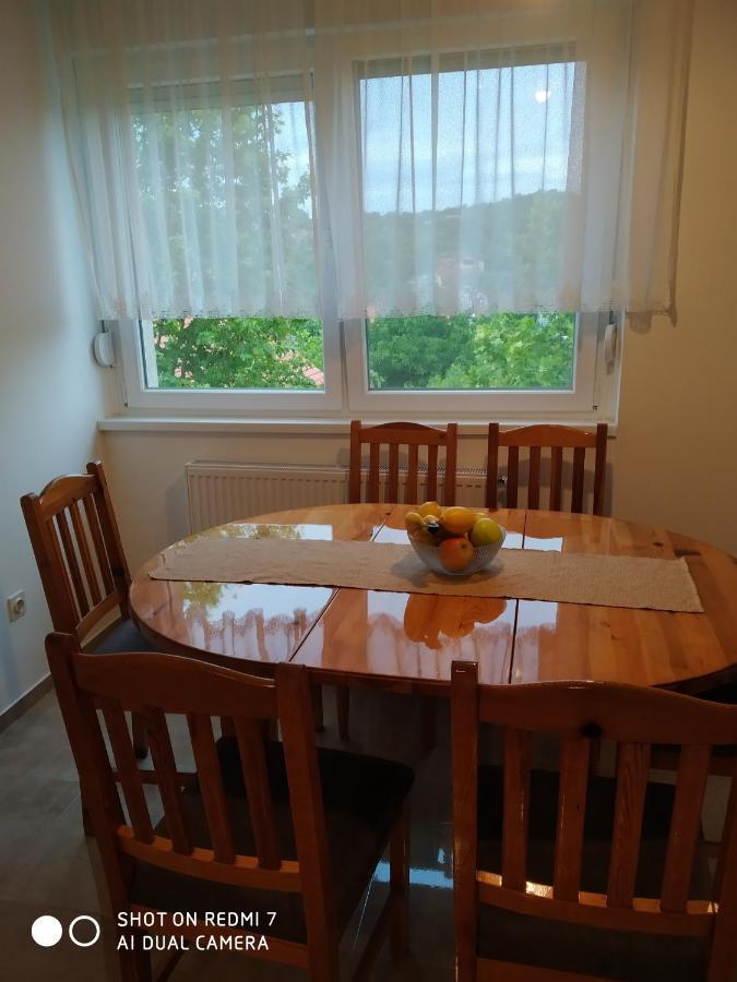 Apartman Ivan Vrdnik Eksteriør billede